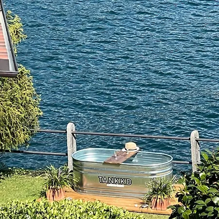 Casa Direttamente Sul Maggiore * 坎诺比奥