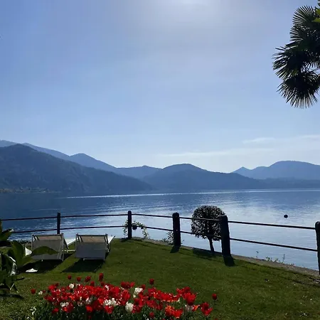 Casa Direttamente Sul Maggiore * 坎诺比奥