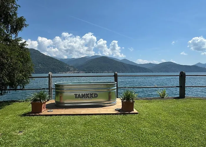 Ferienhaus Casa Direttamente Sul Maggiore